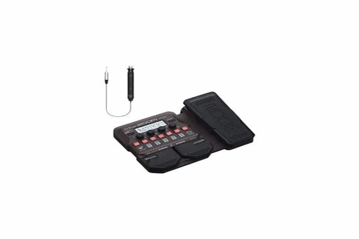 Zoom - A1X FOUR - multieffetto per chitarra acustica con pedale d'espressione