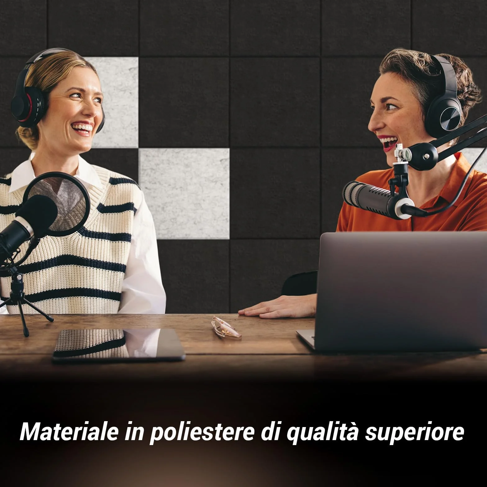 TONOR 18 Pezzi Pannelli Fonoassorbenti Adesivi, 30 x 30 x 0,9 cm Pannello Fonoassorbente Ad Alta Densità, Insonorizzazione Stanza per Cinema Domestico, Soggiorno, Camera da Letto, Nero