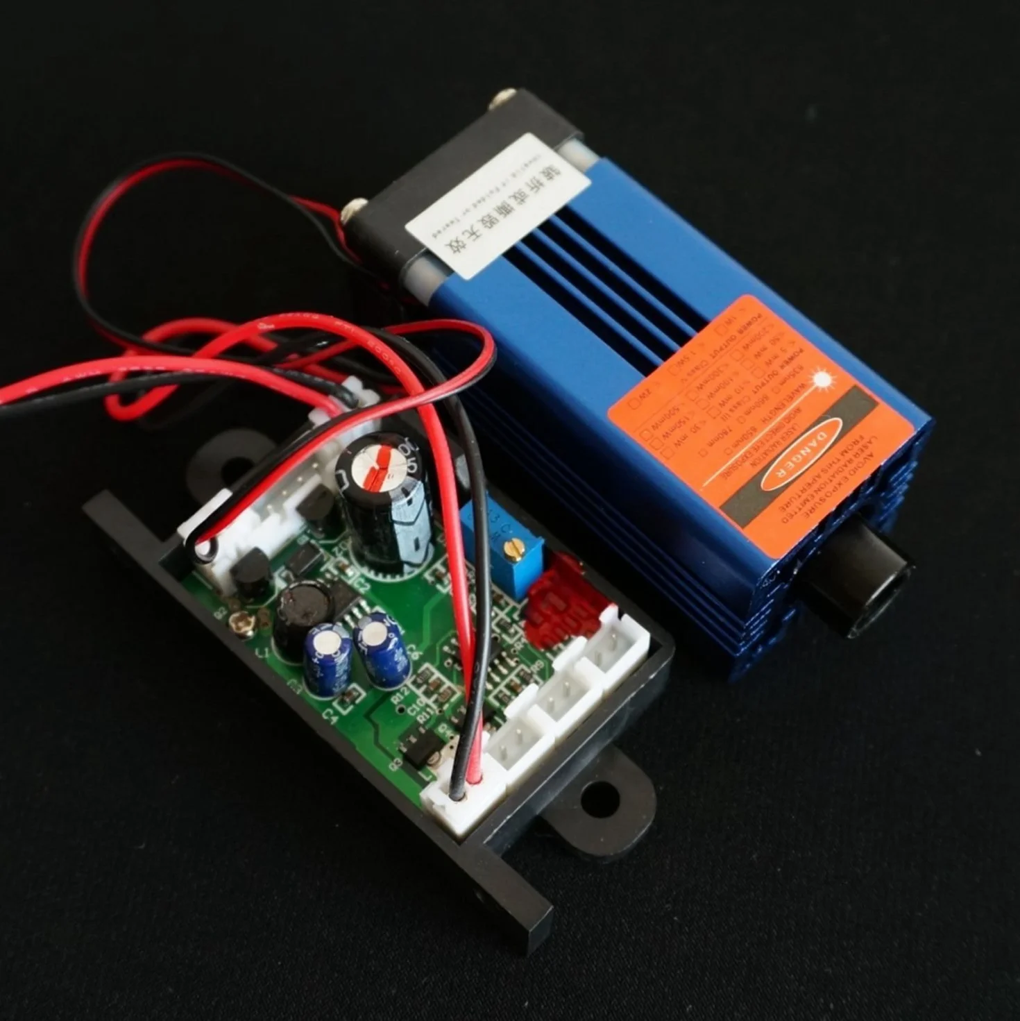 635nm 638nm Modulo Laser Rosso a Puntale 300mW con Driver + TTL + Raffreddamento a Ventole