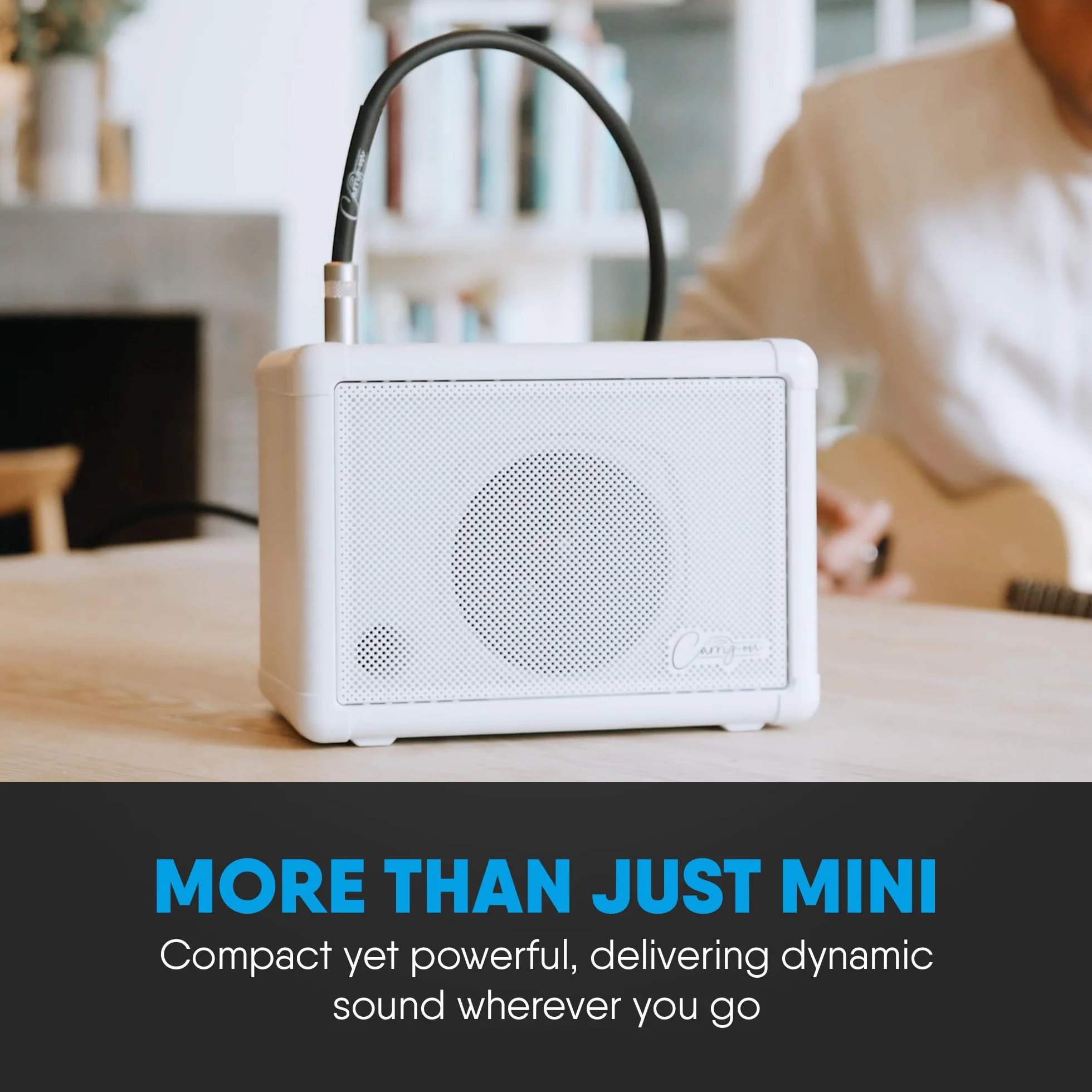 Carry-on Mini altoparlante compatto da 3 Watt Mini amplificatore combinato portatile per chitarra basso tasti batteria elettronica e voce